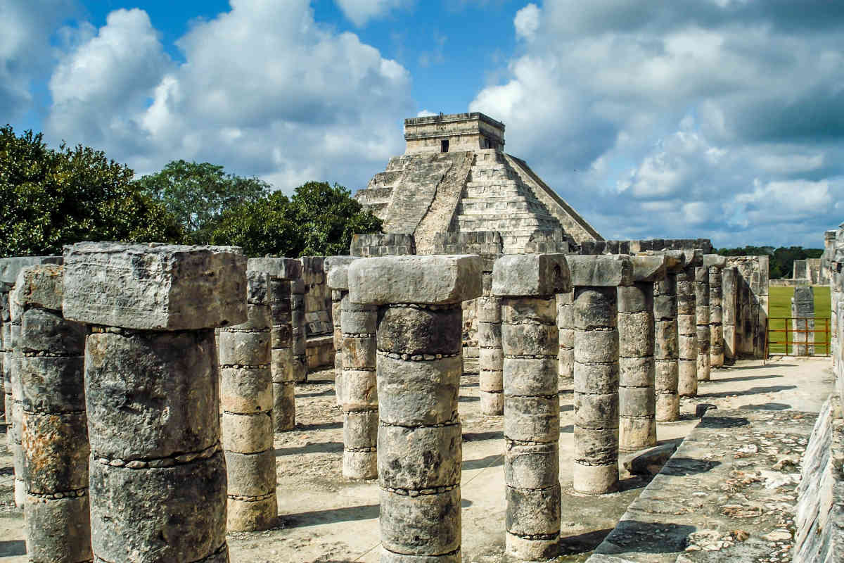 ruinas-chichen-itza_1024x1024@2x